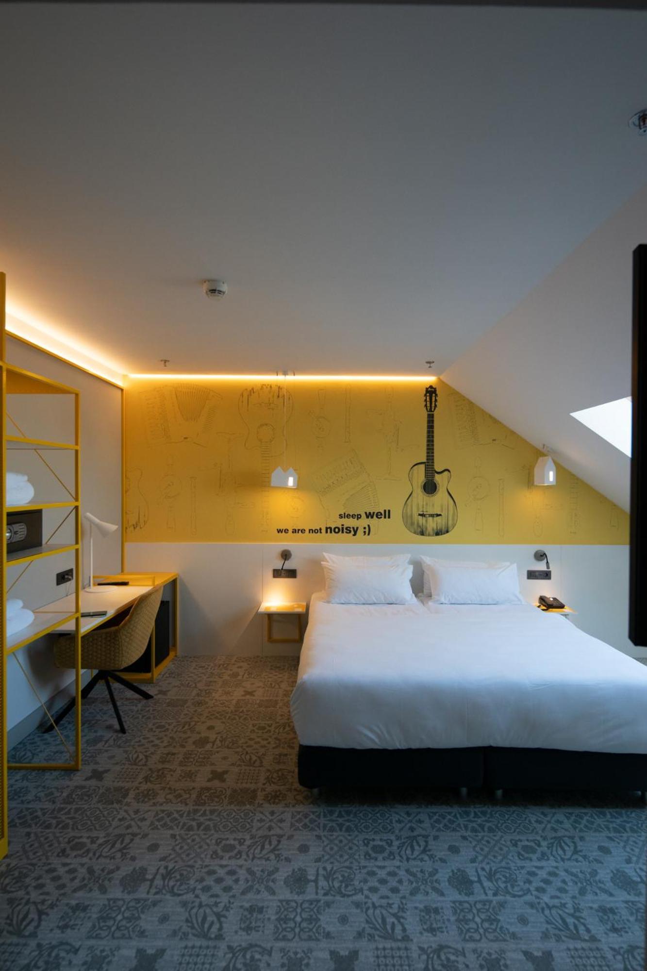 Ibis Styles Sibiu Arsenal Hotel Buitenkant foto
